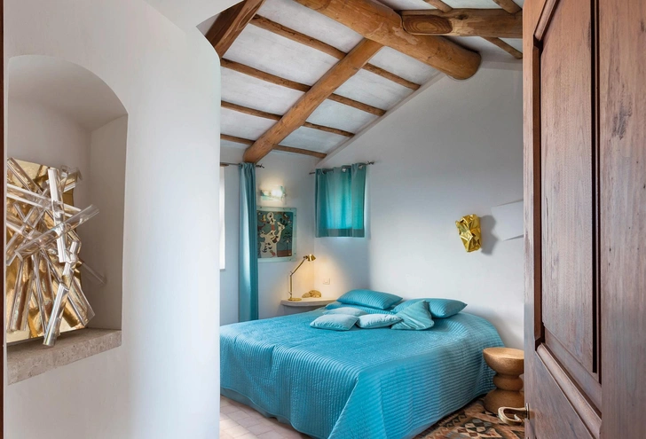 Бирюзовый цвет в интерьере | Elle Decoration на Elle.ru